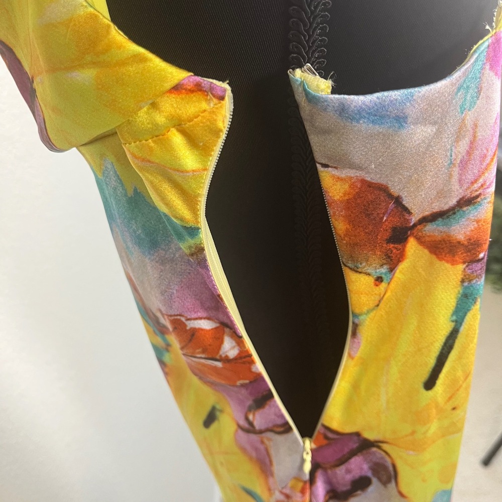 One and Only Collective Y2K Yellow Floral/Leaf‎ Print Cowl Neck Satin Midi Sz L - Picture 11 of 12